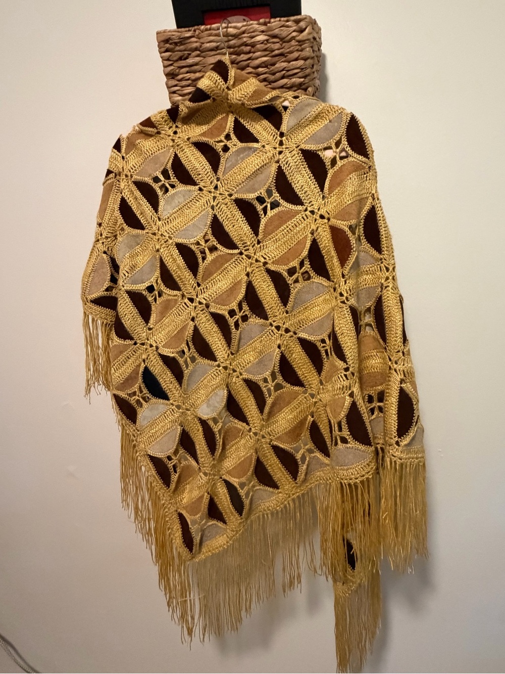 Vintage Handmade Fringe Poncho Shawl Genuine Suede & Leather Boho Western - Picture 5 of 6